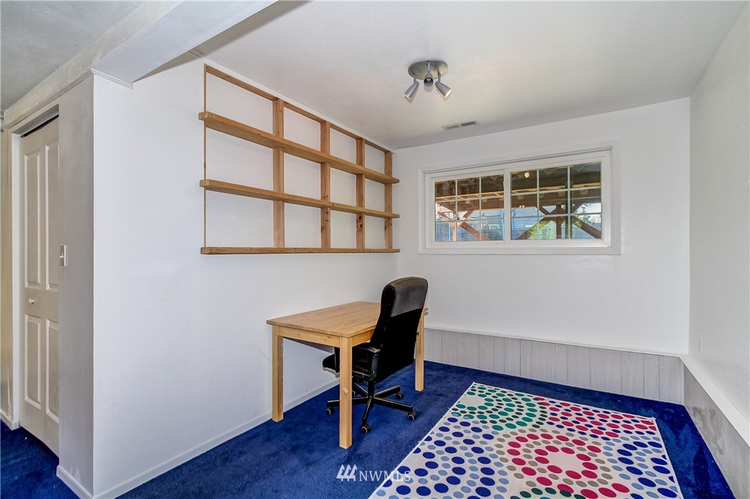 531 213th Place Southwest Bothell, WA 98021 - Photo 14 of 18
