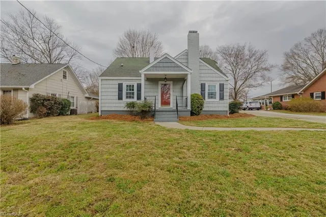 $329,900 | 1534 5 Oaks Trail, Mount Airy, NC 27030