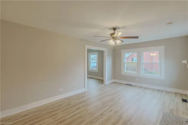 $329,900 | 1534 5 Oaks Trail, Mount Airy, NC 27030