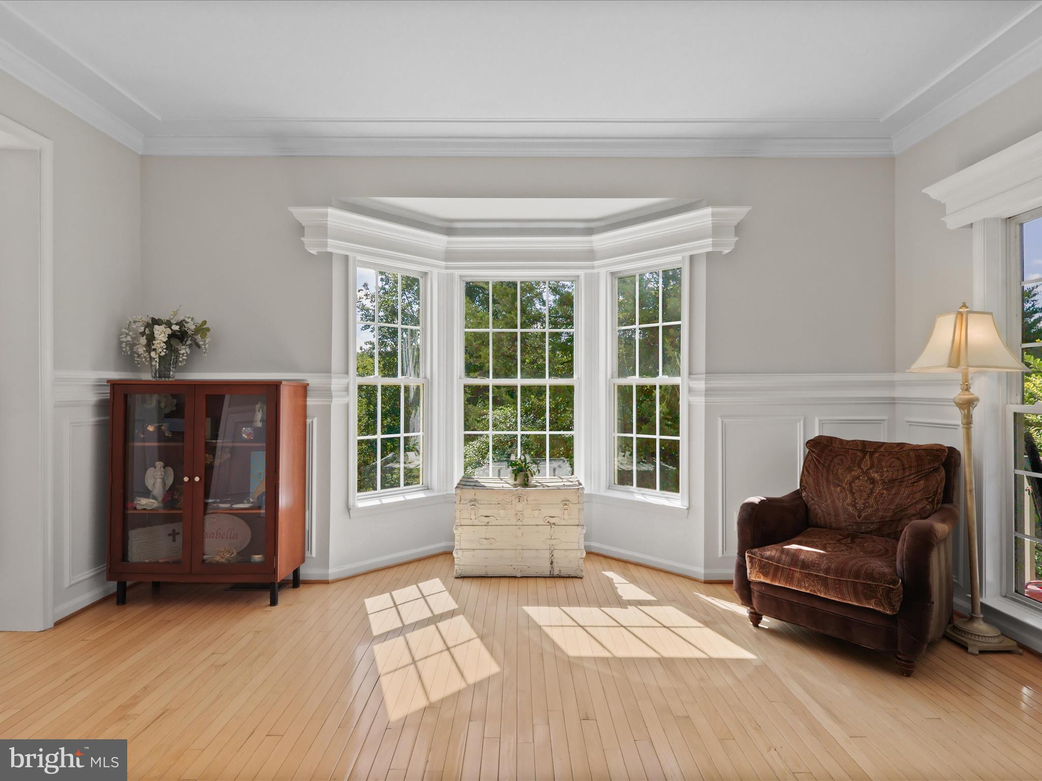 6069 Beverleys Mill Road Broad Run, VA 20137 - Photo 11 of 60 Living Room