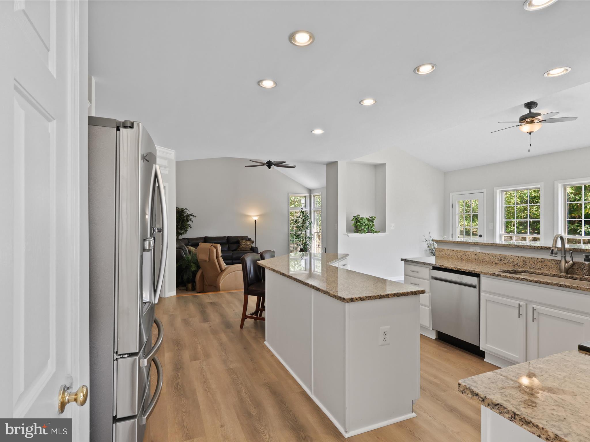 6069 Beverleys Mill Road Broad Run, VA 20137 - Photo 14 of 60 Kitchen