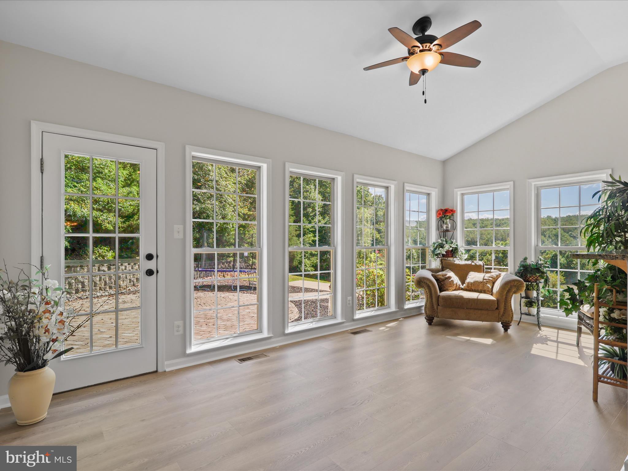 6069 Beverleys Mill Road Broad Run, VA 20137 - Photo 20 of 60 Morning Room