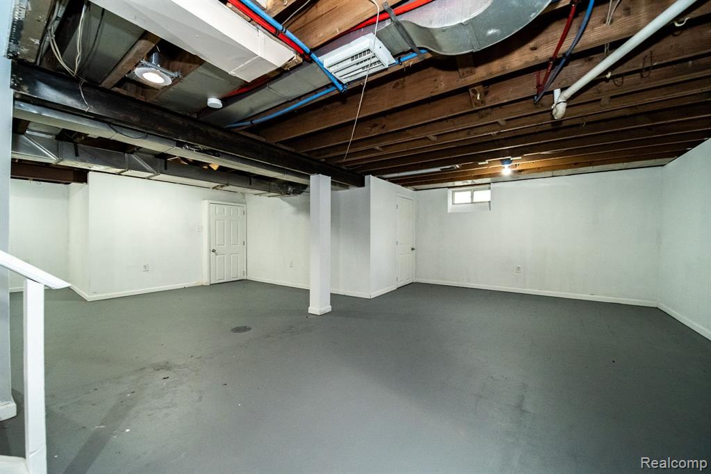 21397 Greenview Road Southfield, MI 48075 - Photo 67 of 80 Gallery Image 67