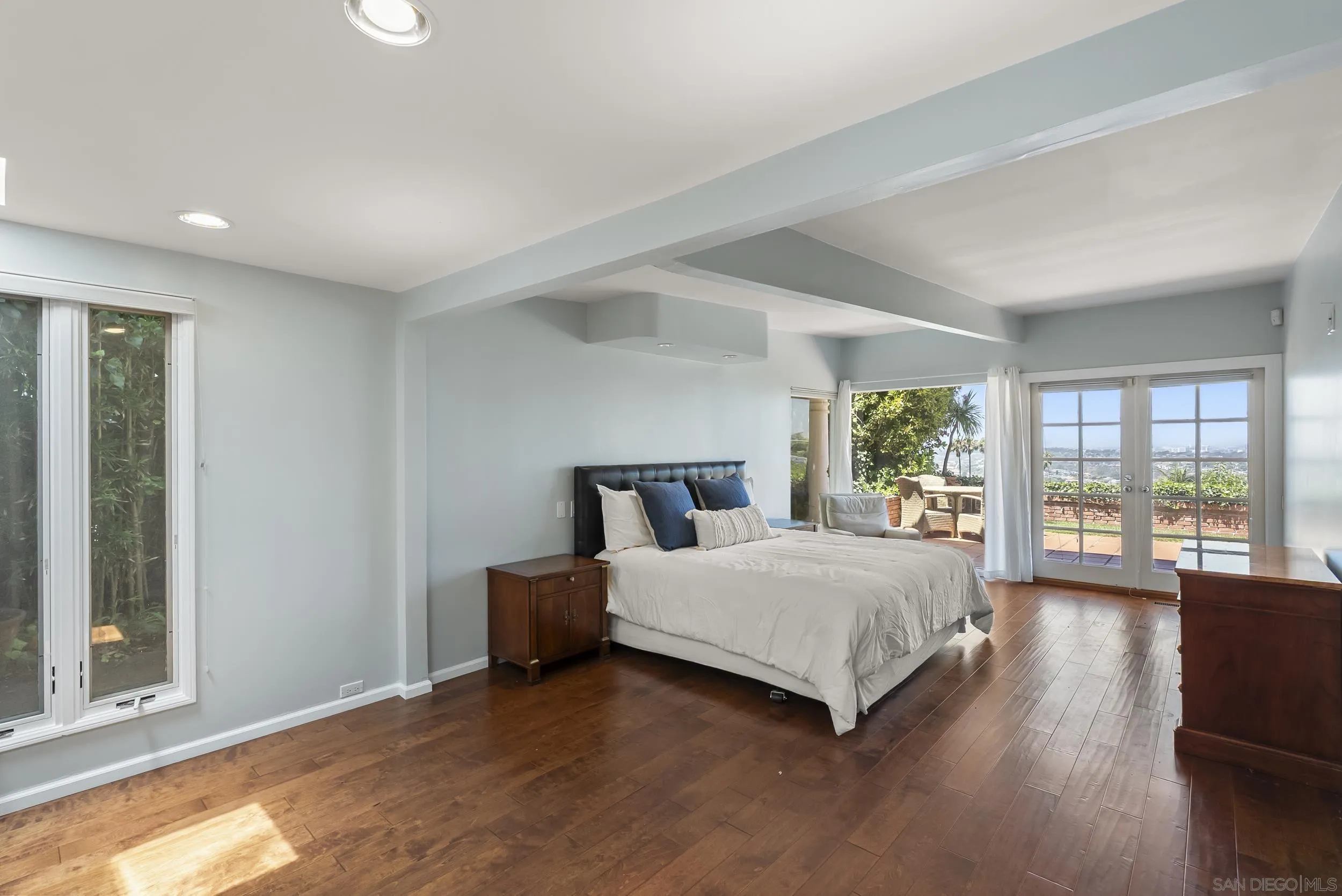 2326 Rue Adriane La Jolla, CA 92037 - Photo 20 of 42