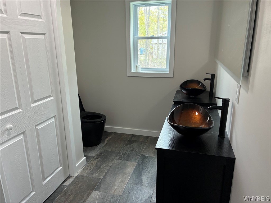595 Seneca Road Evans, NY 14006 - Photo 11 of 38