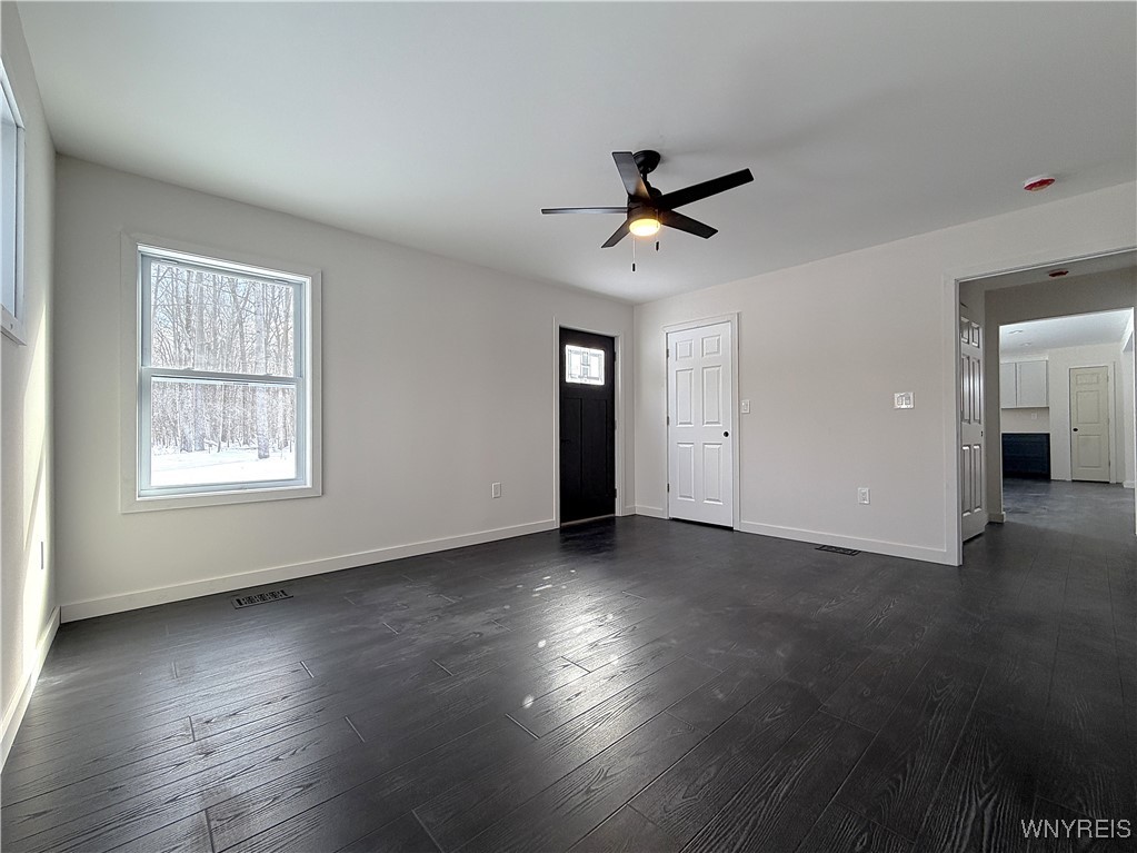 595 Seneca Road Evans, NY 14006 - Photo 13 of 36