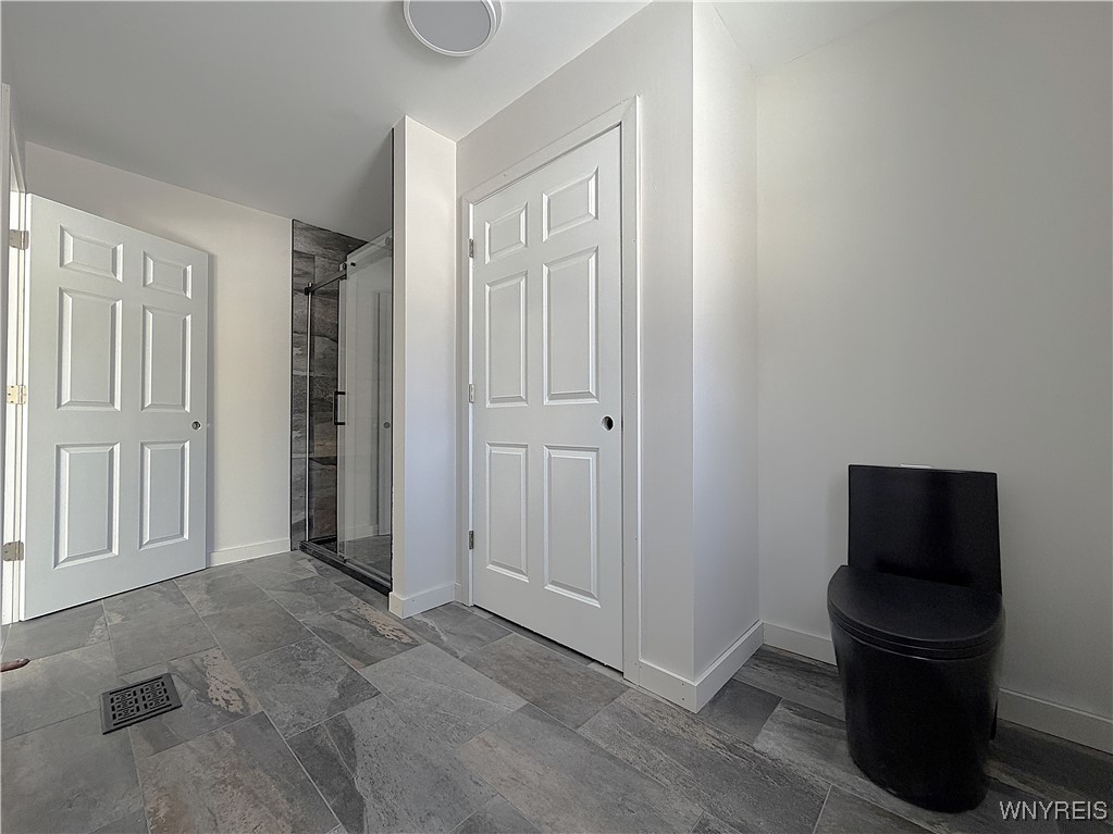 595 Seneca Road Evans, NY 14006 - Photo 15 of 36