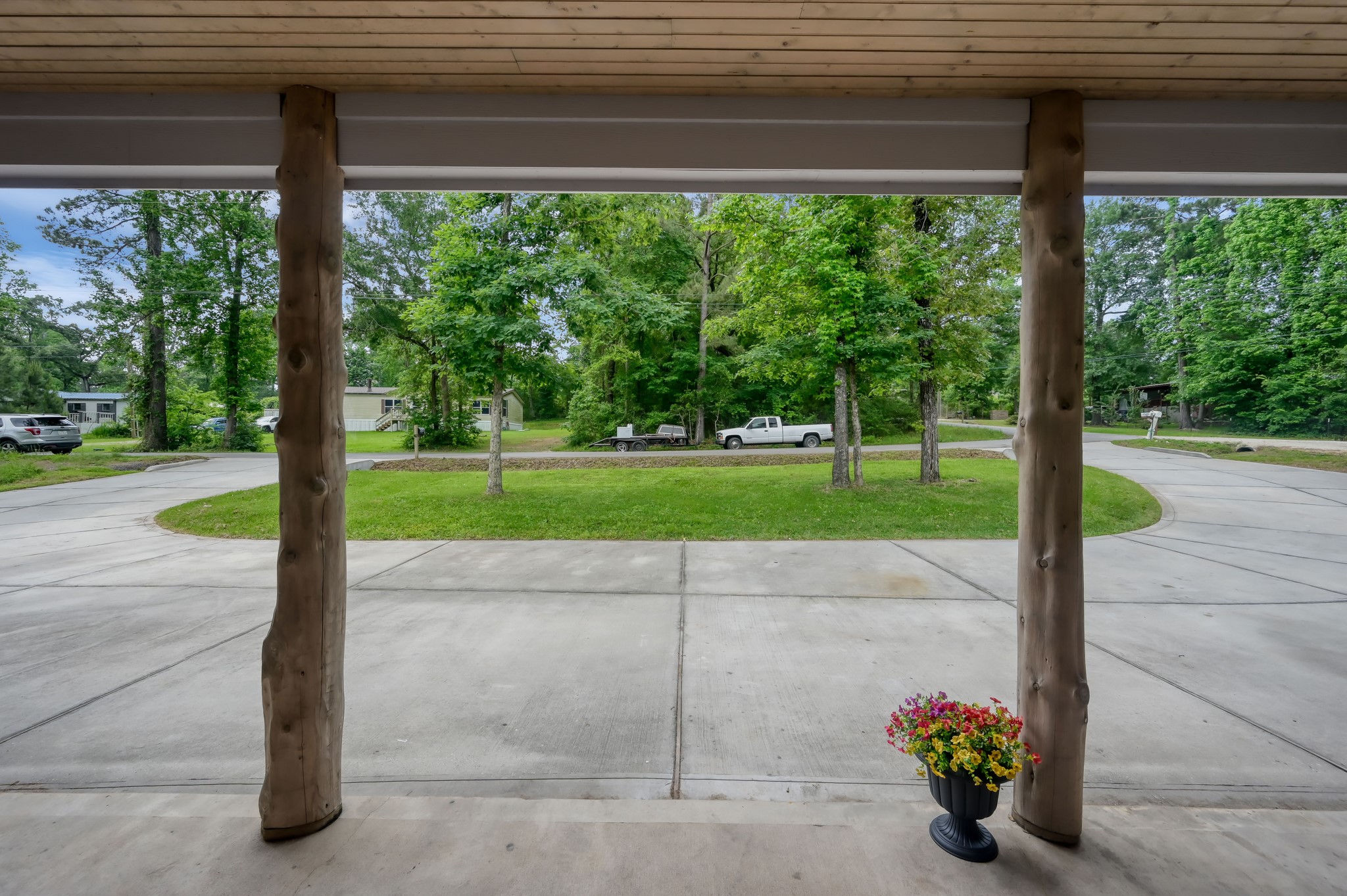 3381 Roy Bean Road Willis, TX 77378 - Photo 7 of 49