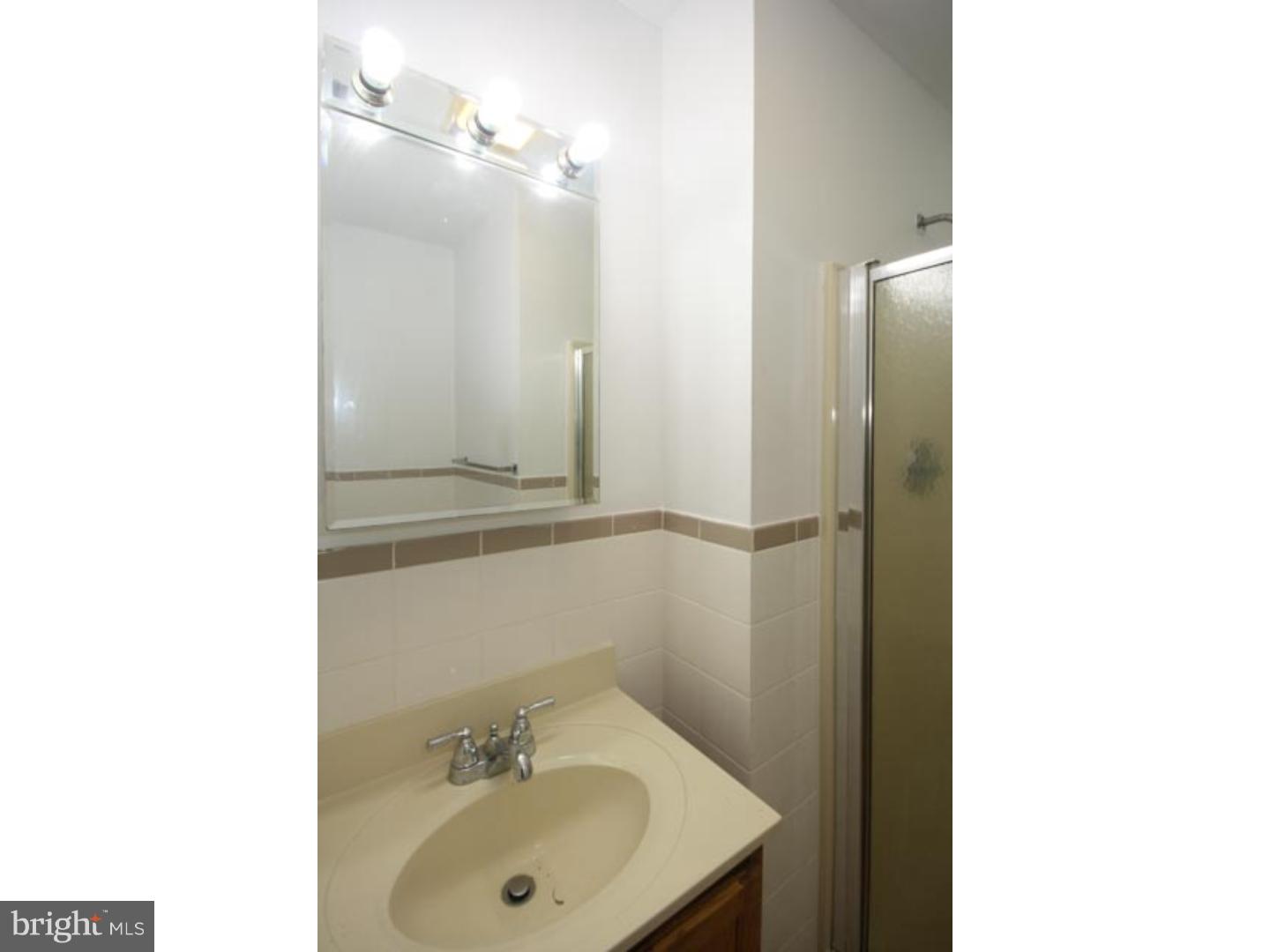 2701 Willits Road, Unit B Philadelphia, PA 19114 - Photo 14 of 25 Bathroom
