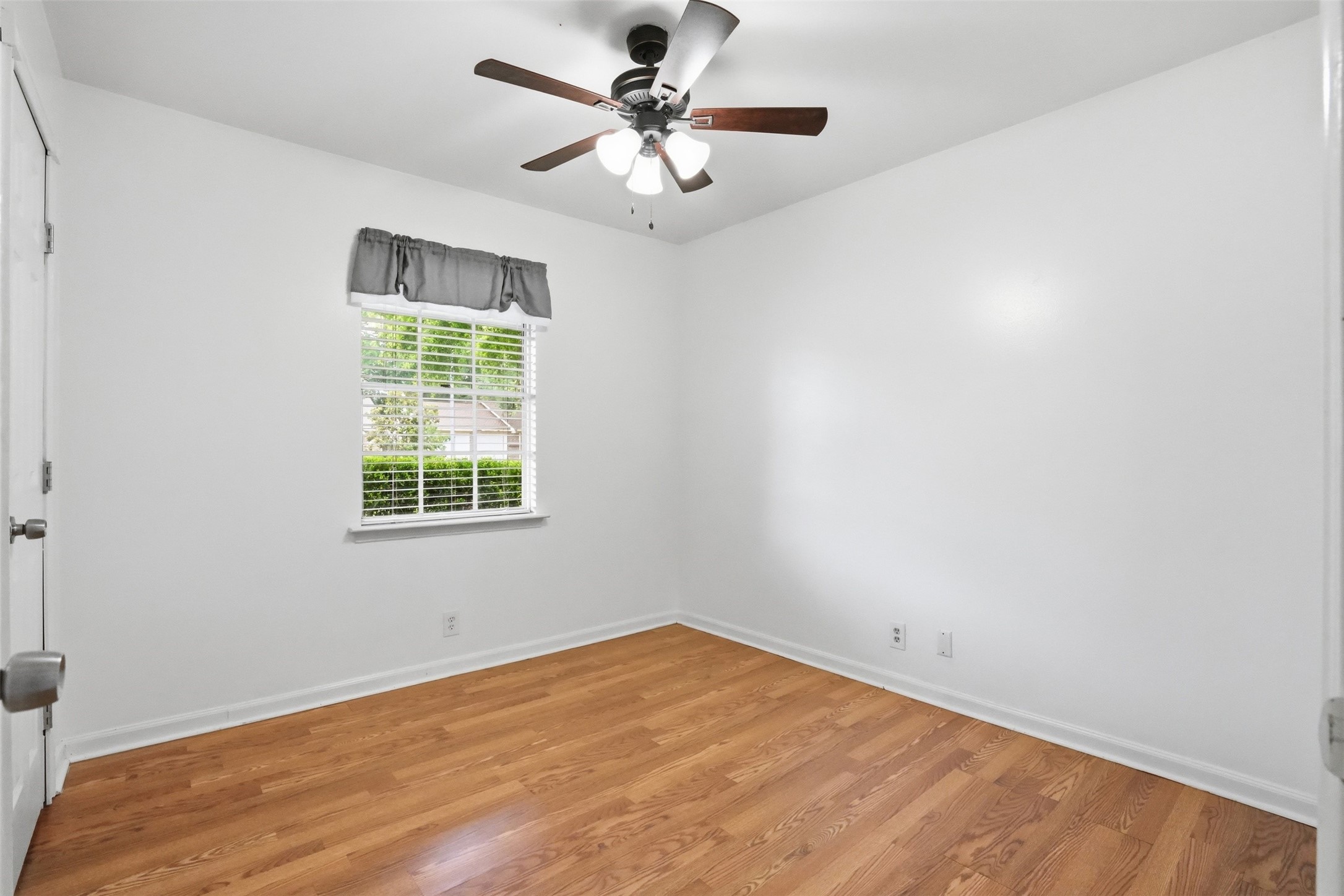 10114 Belfast Road La Porte, TX 77571 - Photo 19 of 29