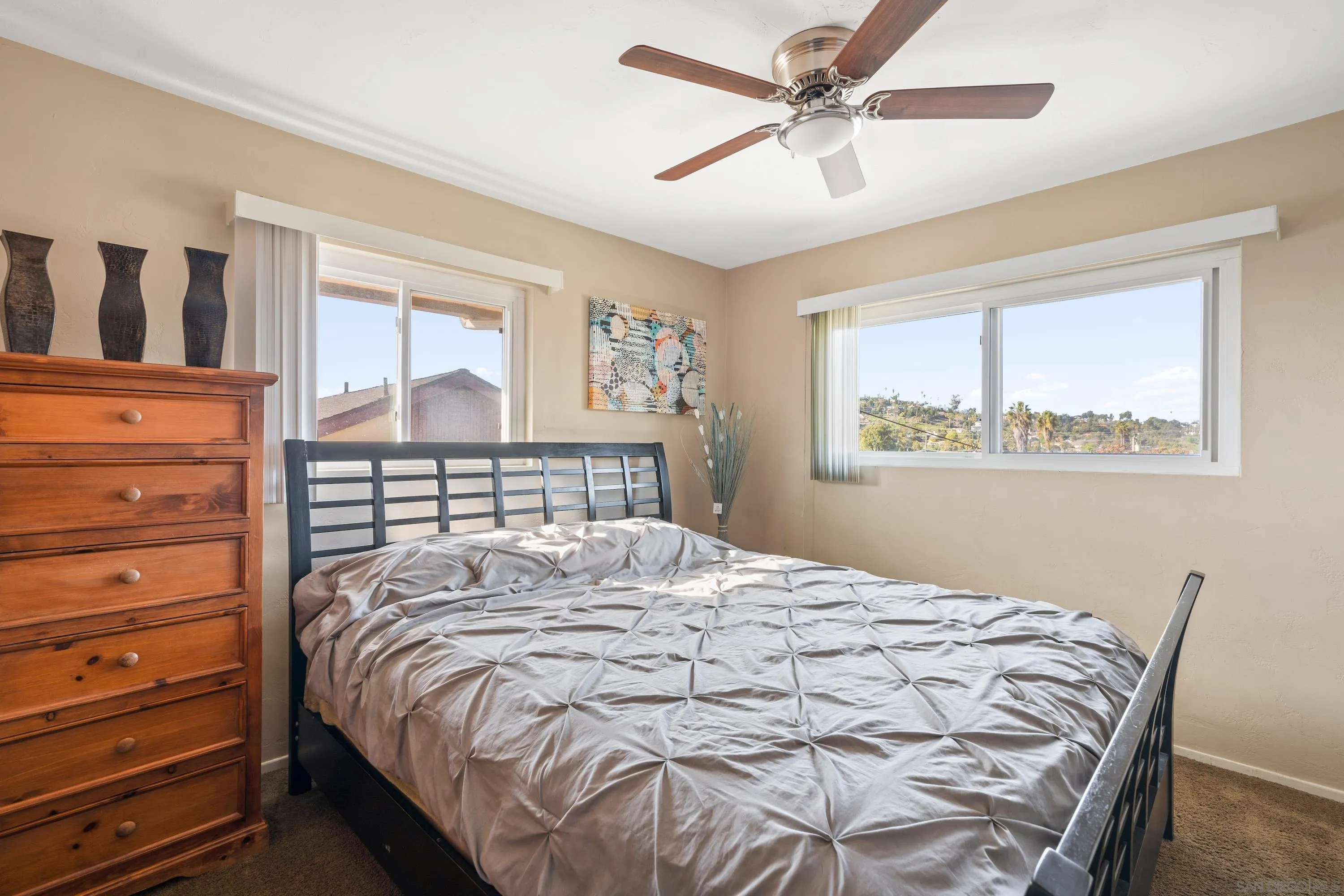 9035 Mac Lane Spring Valley, CA 91977 - Photo 17 of 31 Gallery Image 17