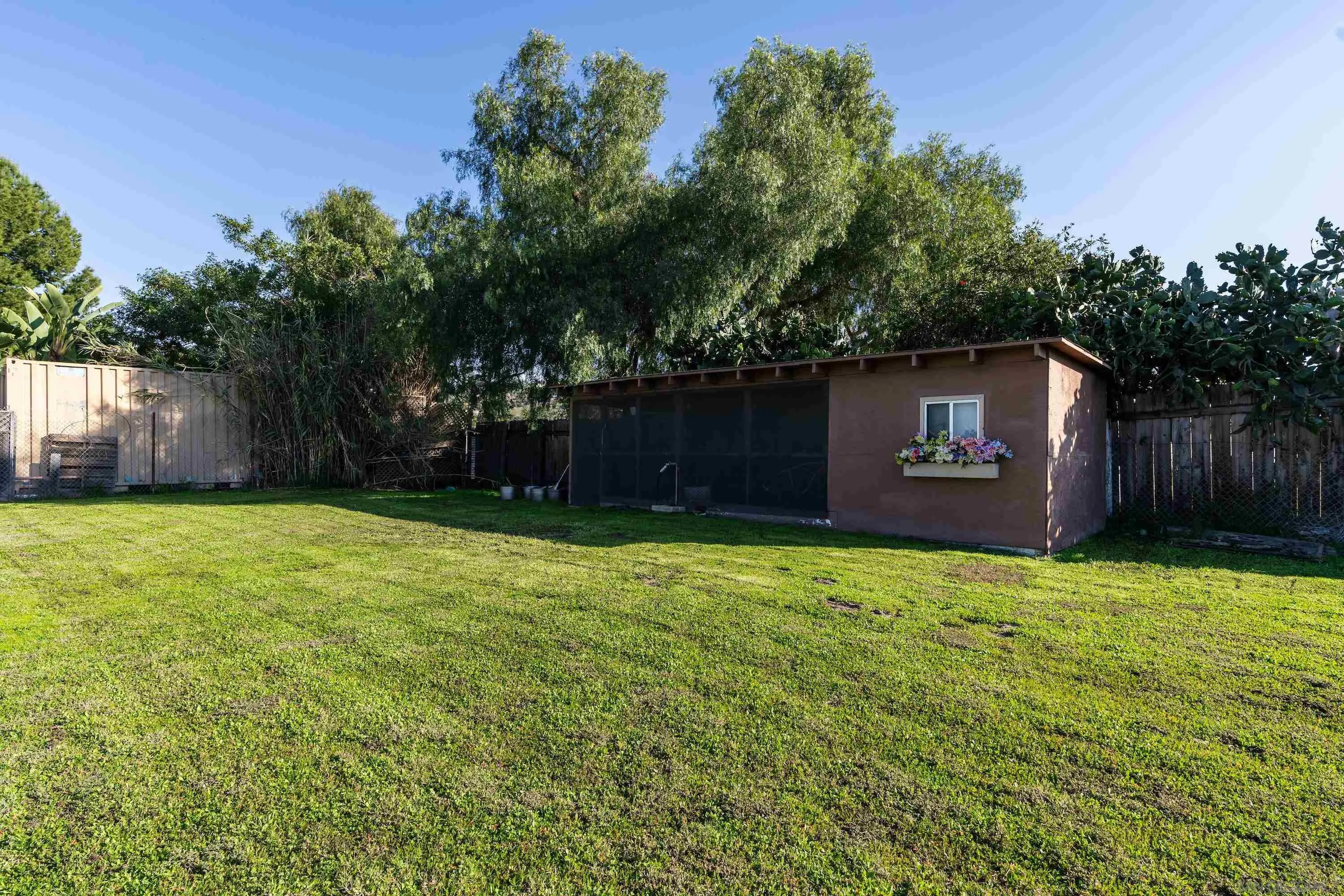 9035 Mac Lane Spring Valley, CA 91977 - Photo 26 of 31 Gallery Image 26