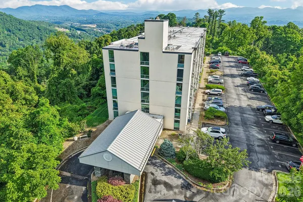 $215,000 | 647 Town Mountain Road, Unit 212, Asheville, NC 28804