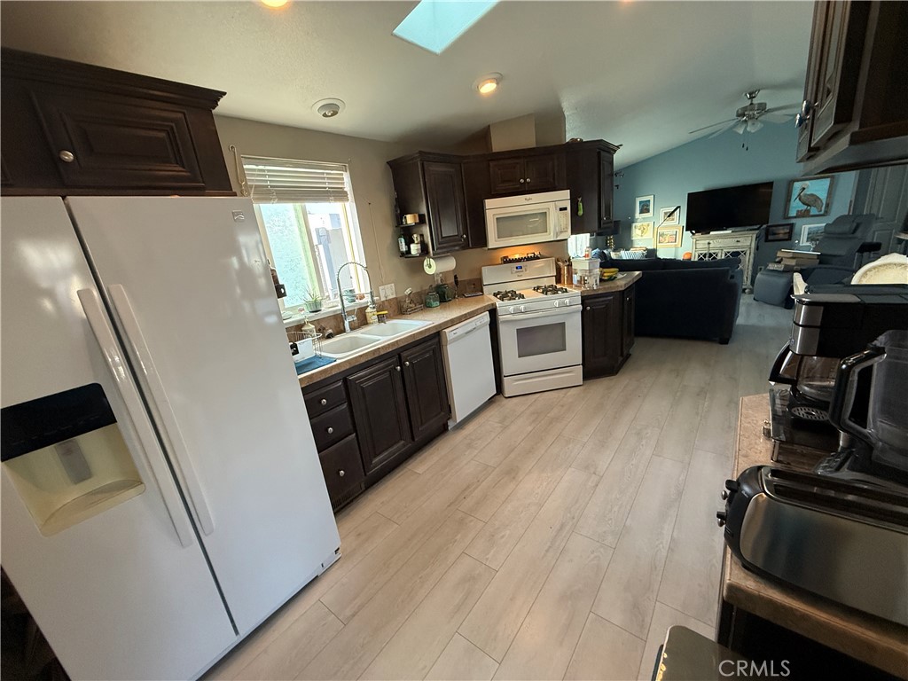 500 Atascadero Road Morro Bay, CA 93442 - Photo 5 of 30 Gallery Image 5