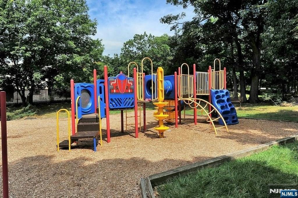 6 Horizon Road, Unit 2209 Fort Lee, NJ 07024 - Photo 49 of 50