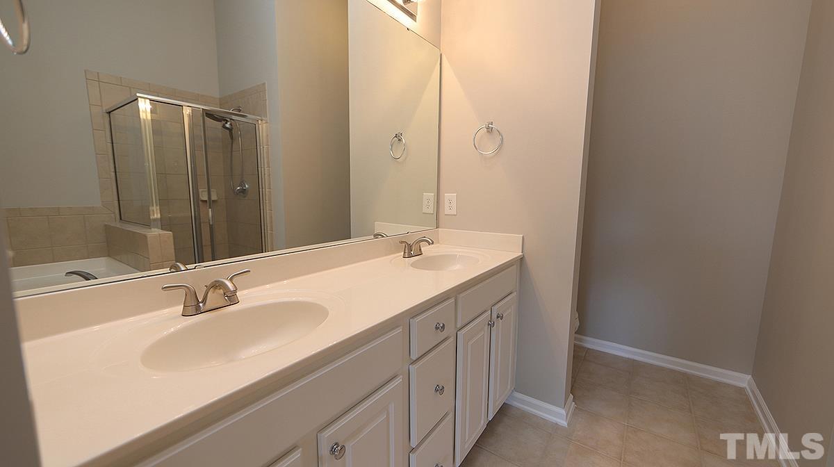 4705 Kings Garden Road Raleigh, NC 27612 - Photo 19 of 32 Gallery Image 19