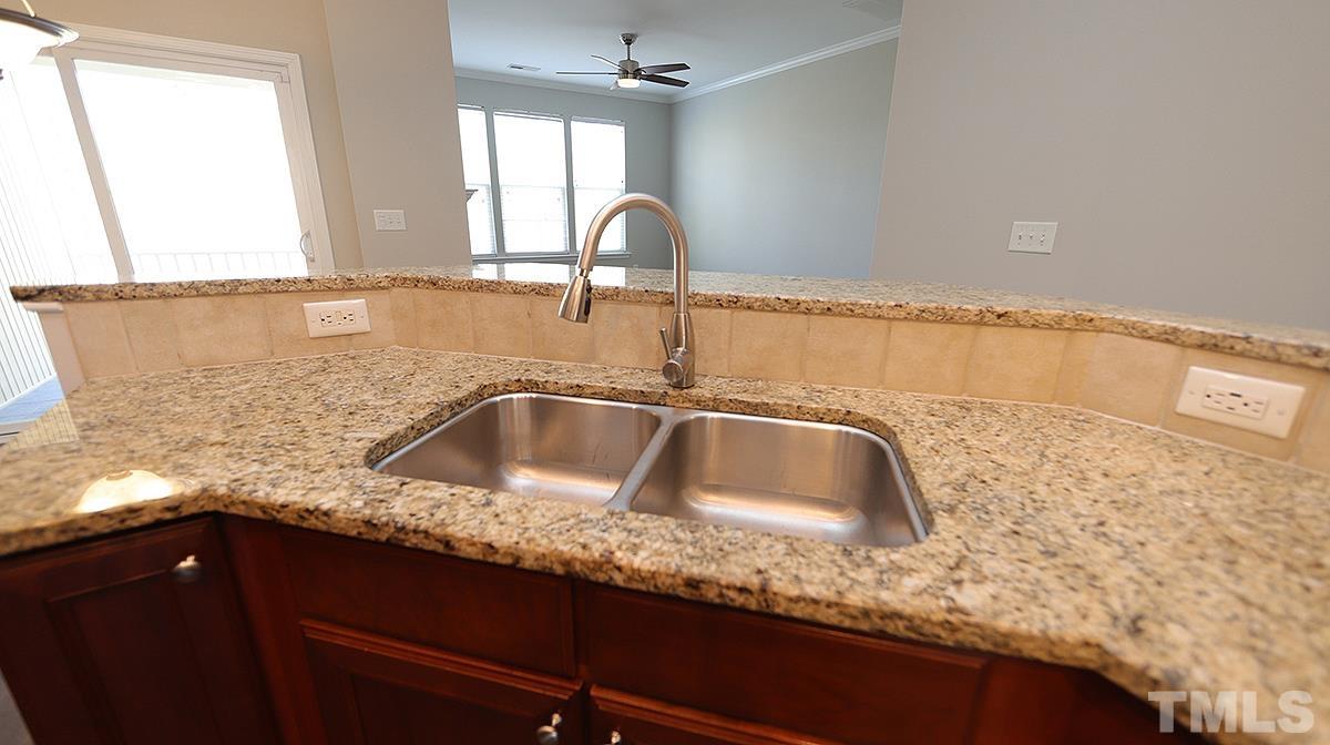 4705 Kings Garden Road Raleigh, NC 27612 - Photo 9 of 32 Gallery Image 9