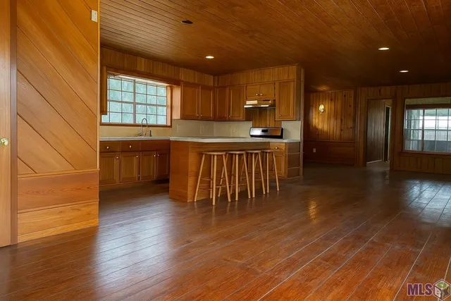 $160,000 | 706 Highway 55, Bourg, LA 70343