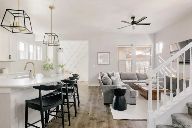 $800,000 | 5191 Willow Way, Denver, CO 80238