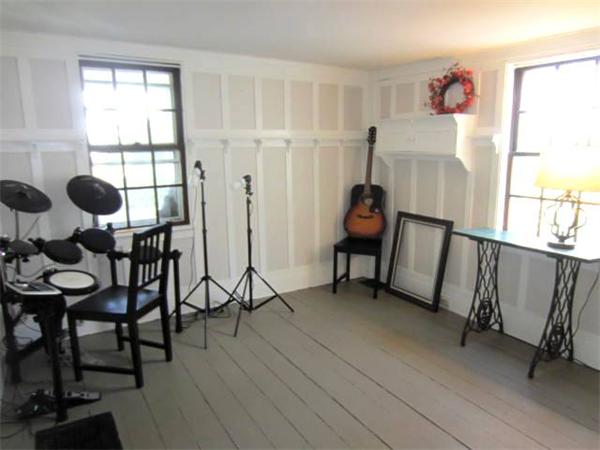 121 Edgell Road Framingham, MA 01701 - Photo 11 of 21 Gallery Image 11