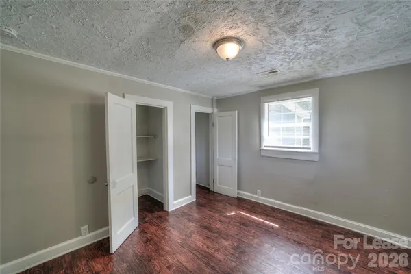 $1,400 | 620 North Moran Street, Gastonia, NC 28052