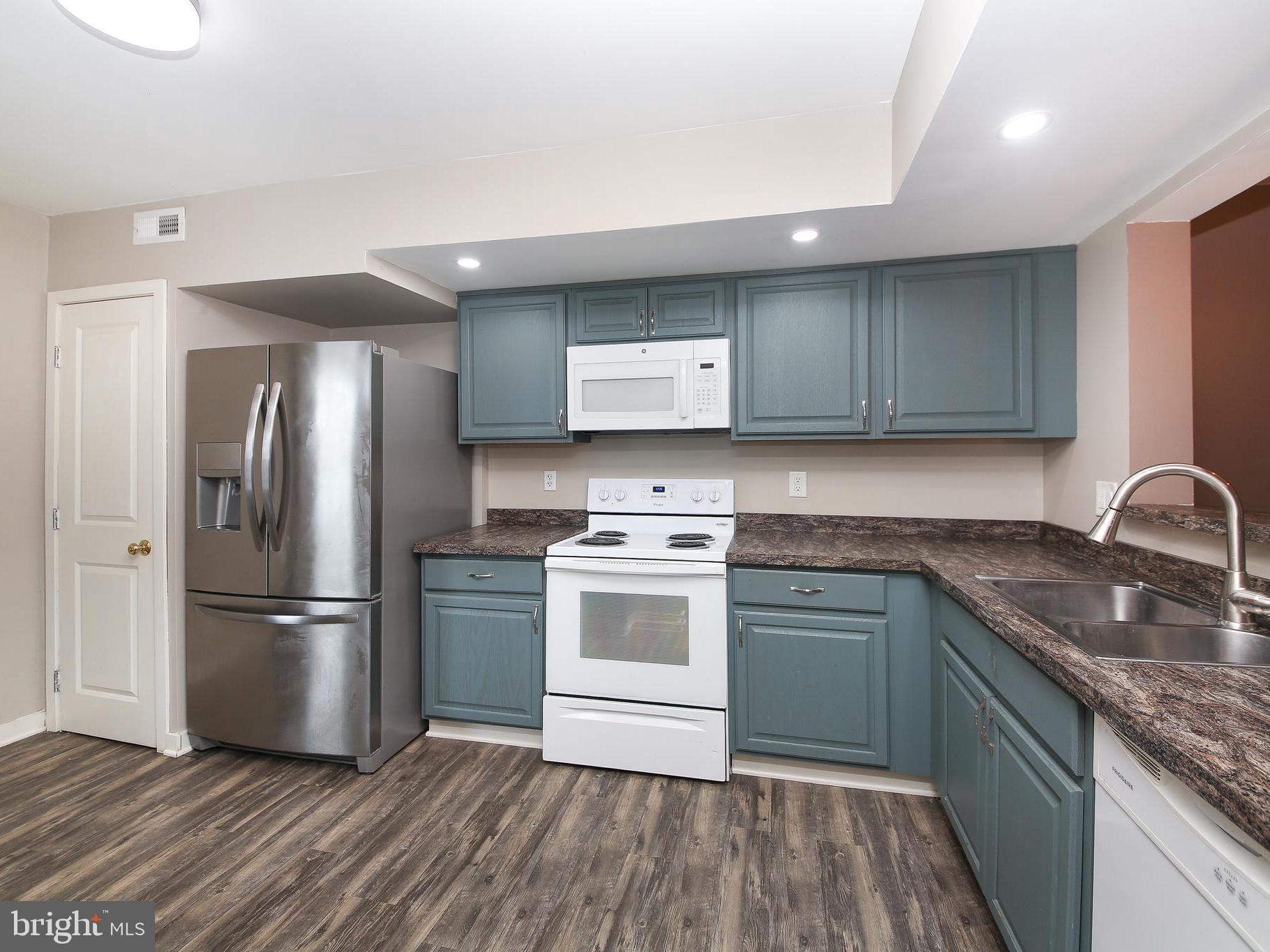 5 Jack Ladder Circle Horsham, PA 19044 - Photo 2 of 17 Updated Kitchen