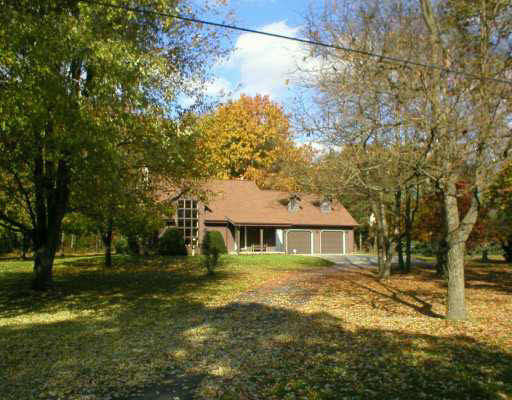 55124 Birch Road Osceola, IN 46561 - Photo 1 of 8 Gallery Image 1