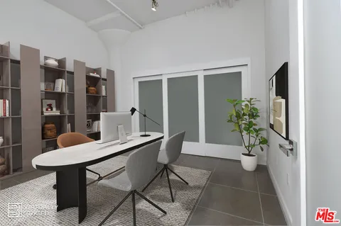 $699,000 | 939 South Broadway, Unit 1006, Los Angeles, CA 90015