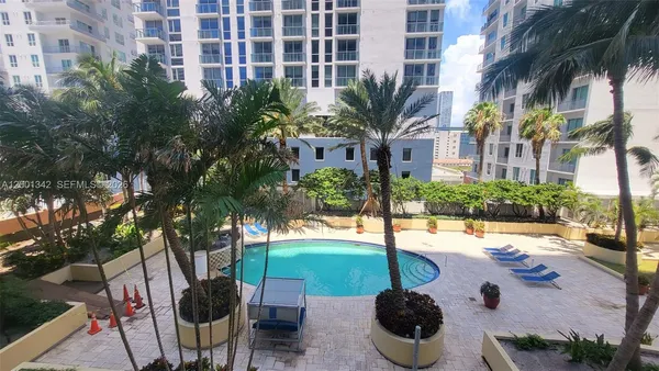 $2,850 | 253 Northeast 2nd Street, Unit 1004, Miami, FL 33132