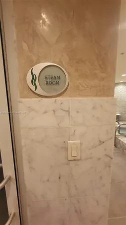 $2,850 | 253 Northeast 2nd Street, Unit 1004, Miami, FL 33132