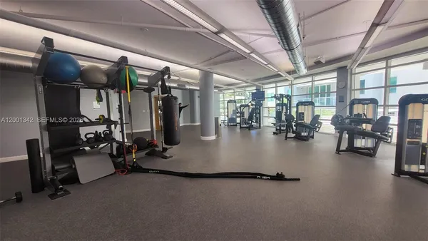 $2,850 | 253 Northeast 2nd Street, Unit 1004, Miami, FL 33132