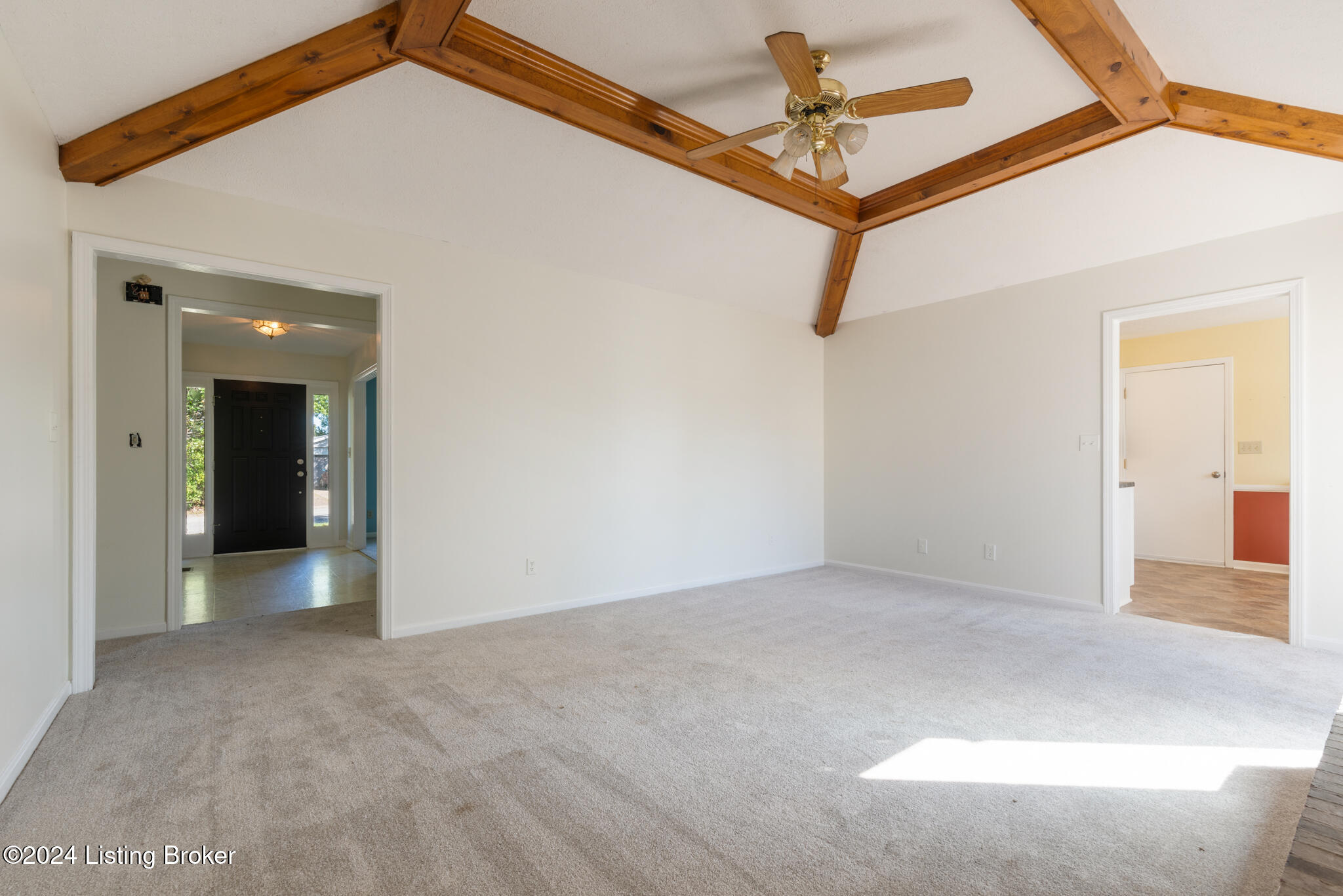 6000 Hurstview Road Louisville, KY 40291 - Photo 29 of 58 6000 Hurstview_8411