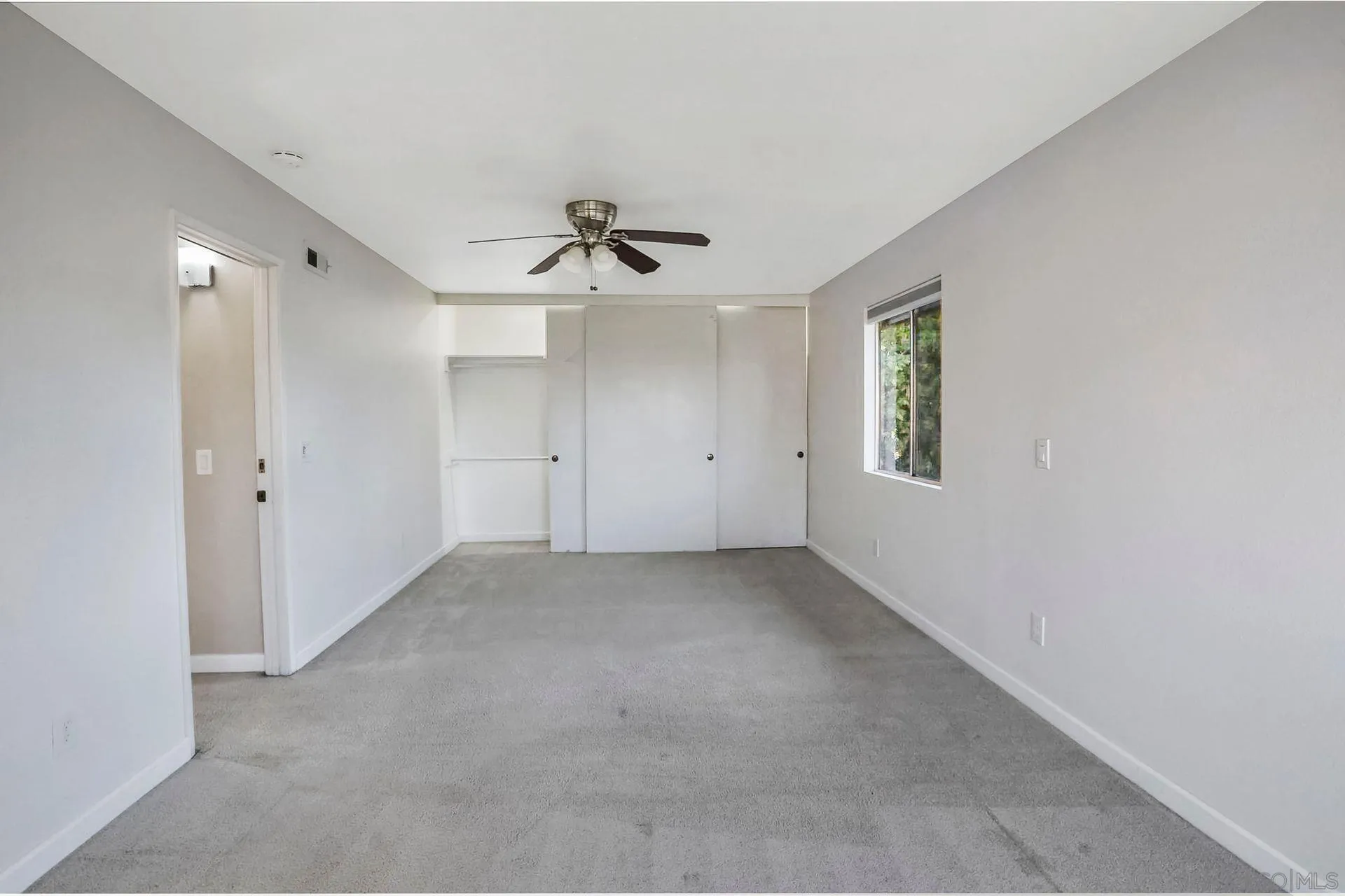 2258 Ledgeview Lane Spring Valley, CA 91977 - Photo 13 of 33 Gallery Image 13