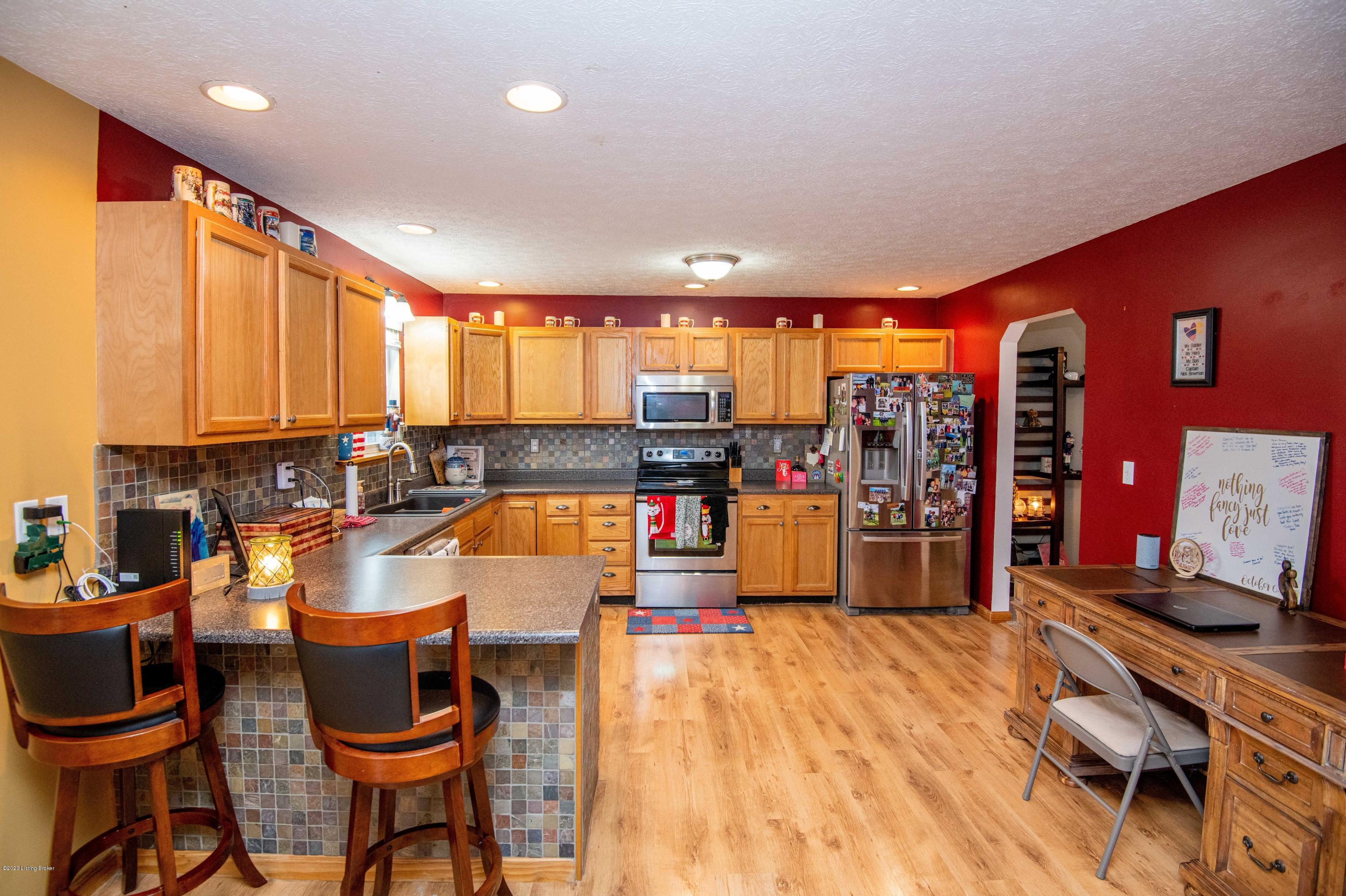 631 Lee Road Vine Grove, KY 40175 - Photo 19 of 46 631 Lee Road-21