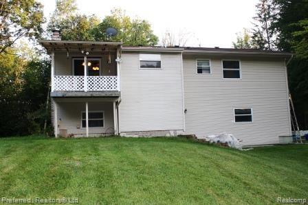 13485 Germany Road Fenton, MI 48430 - Photo 16 of 26 Back of Home.jpg