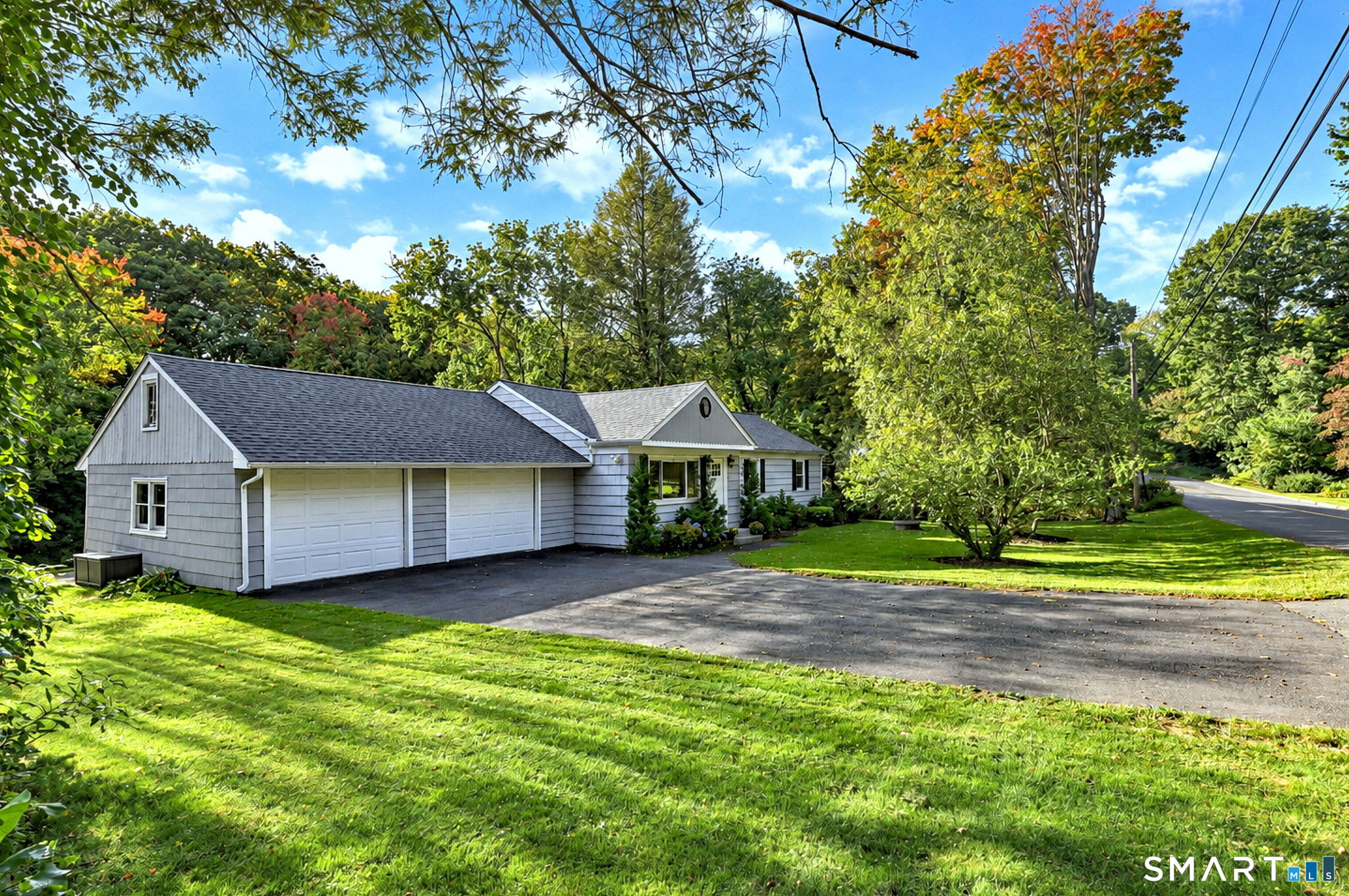 85 Walnut Street Monroe, CT 06468 - Photo 3 of 30 Gallery Image 3