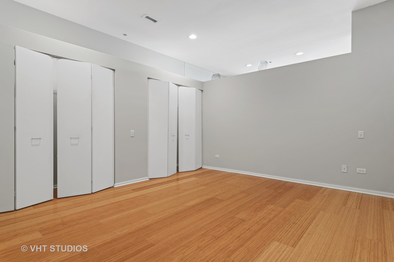 65 East Monroe Street, Unit 4310 Chicago, IL 60603 - Photo 14 of 17