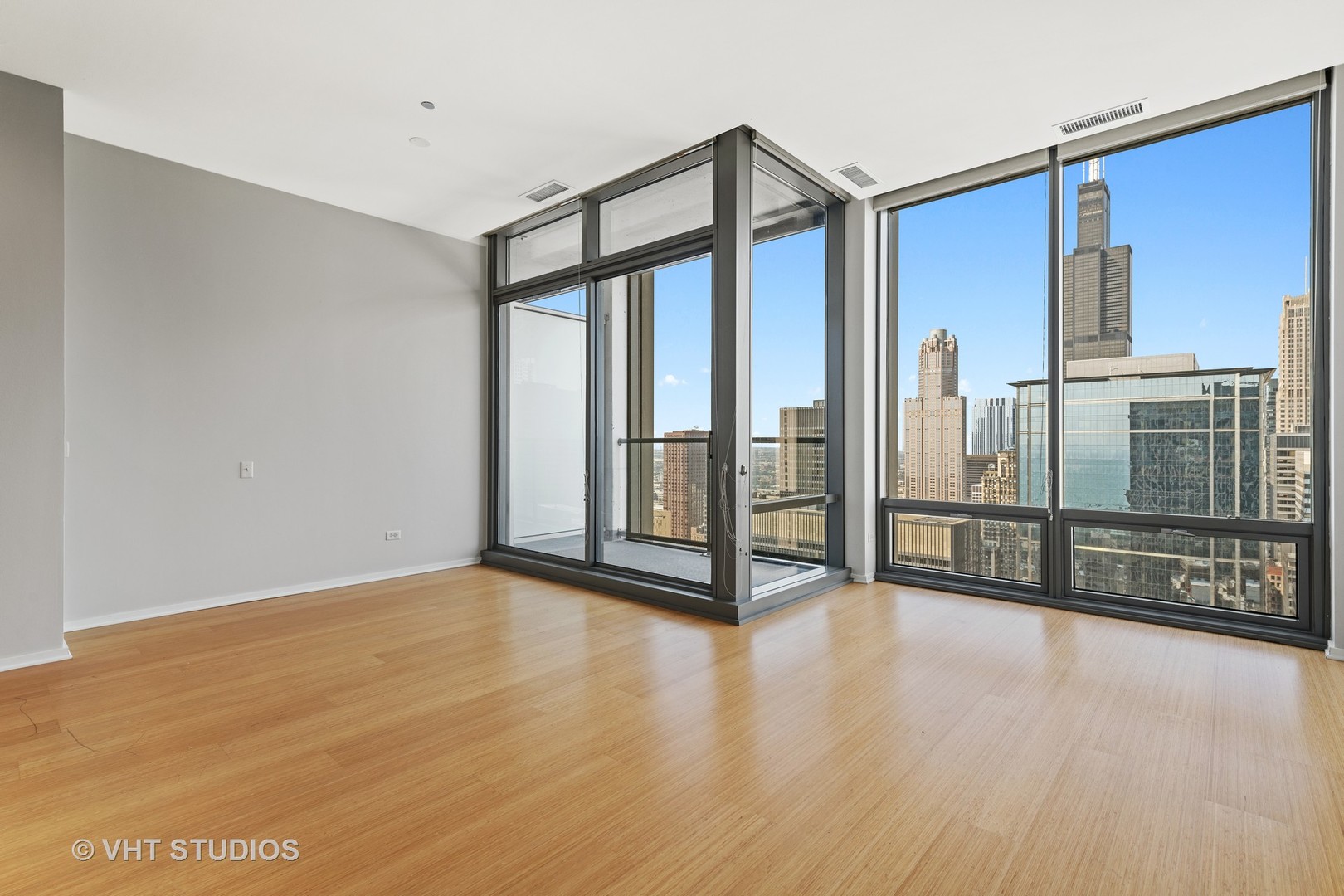 65 East Monroe Street, Unit 4310 Chicago, IL 60603 - Photo 16 of 17