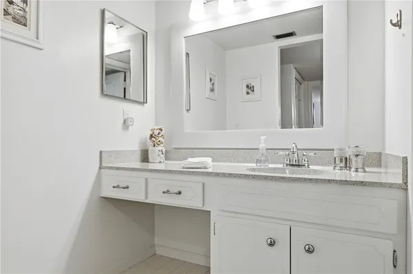 $5,000 | 2737 Ocean Drive, Unit 21B, Vero Beach, FL 32963