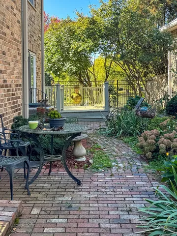 $625,000 | 1628 Luther Avenue, Oakbrook Terrace, IL 60181