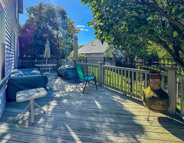 $625,000 | 1628 Luther Avenue, Oakbrook Terrace, IL 60181