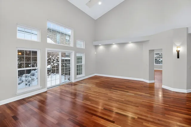 $625,000 | 1628 Luther Avenue, Oakbrook Terrace, IL 60181