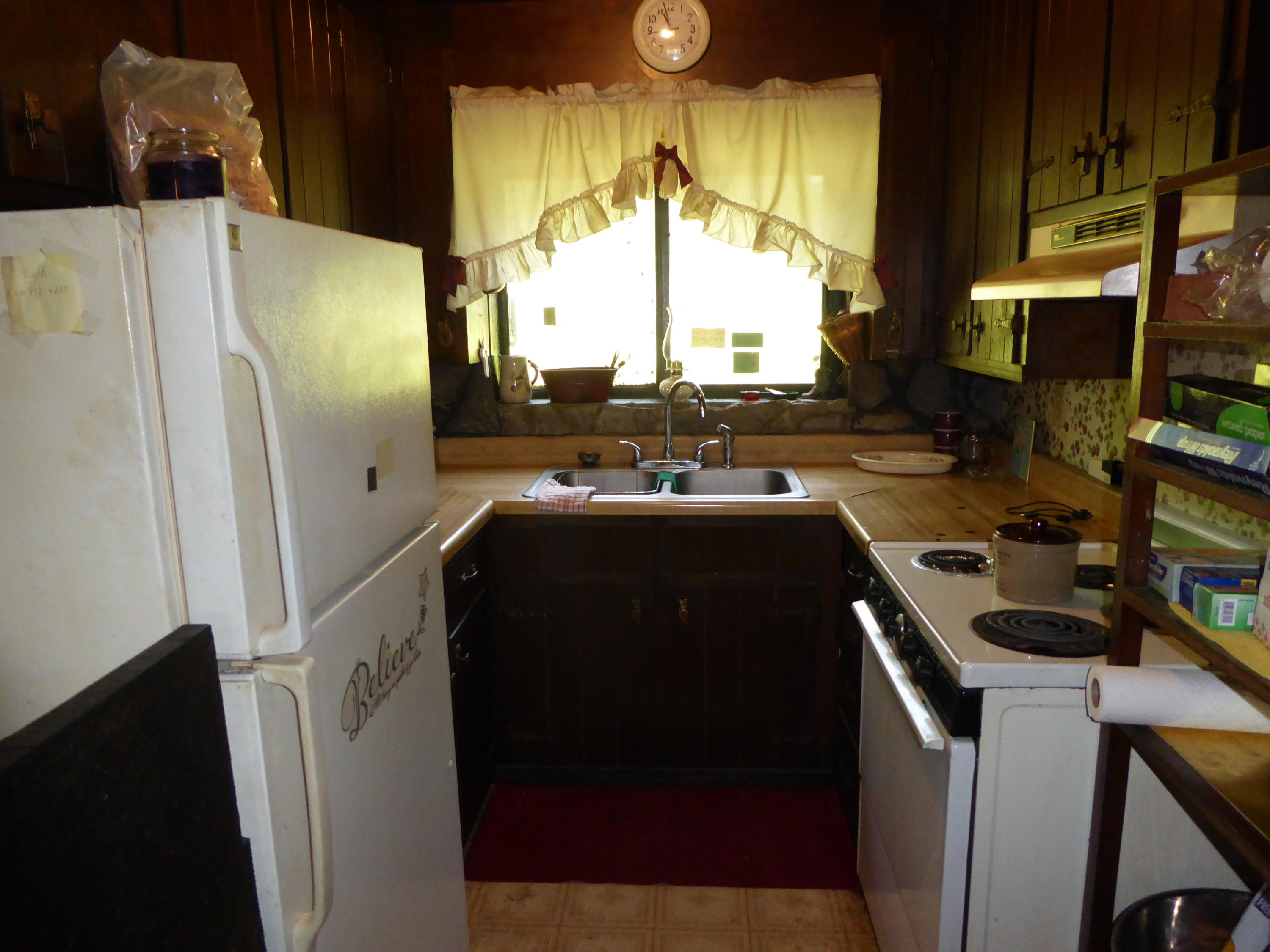 242 Rabbit Ridge Road Rocky Mount, VA 24151 - Photo 5 of 11 5 Kitchen