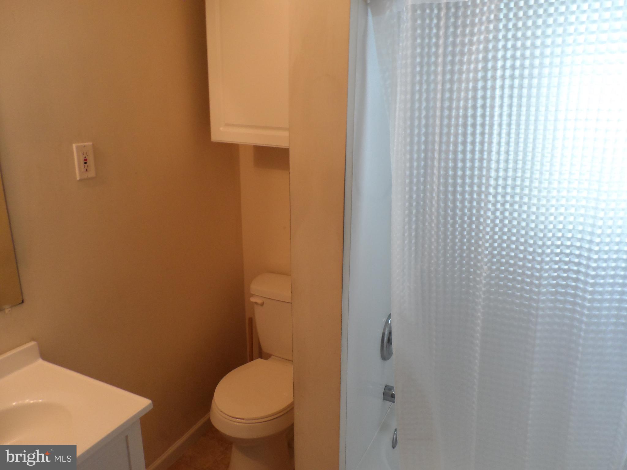 320 Arthur King Road Prince Frederick, MD 20678 - Photo 5 of 18 Bath