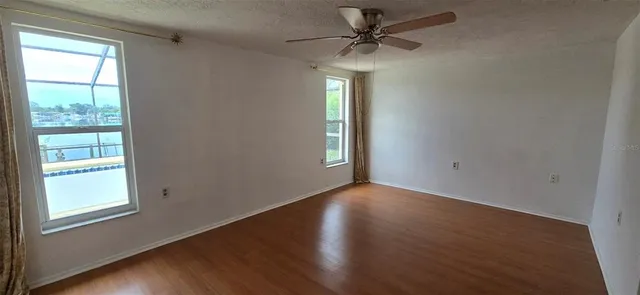 $349,999 | 1414 Grand Boulevard, Holiday, FL 34690