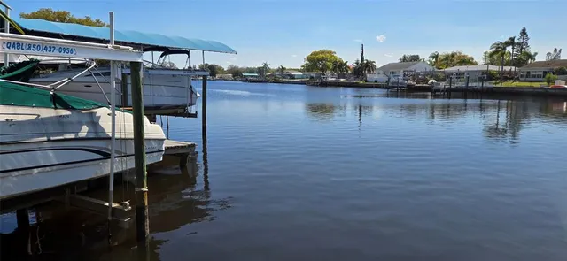 $349,999 | 1414 Grand Boulevard, Holiday, FL 34690