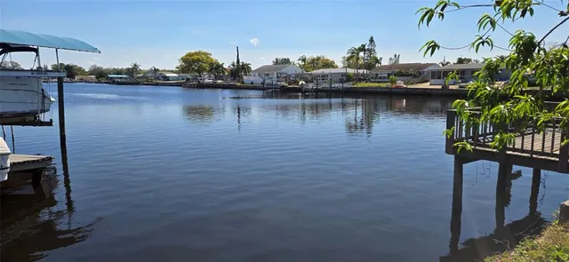 $349,999 | 1414 Grand Boulevard, Holiday, FL 34690