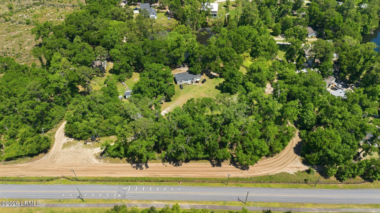 73 Davis Road Bluffton, SC 29910 - Photo 2 of 8 Pic 1