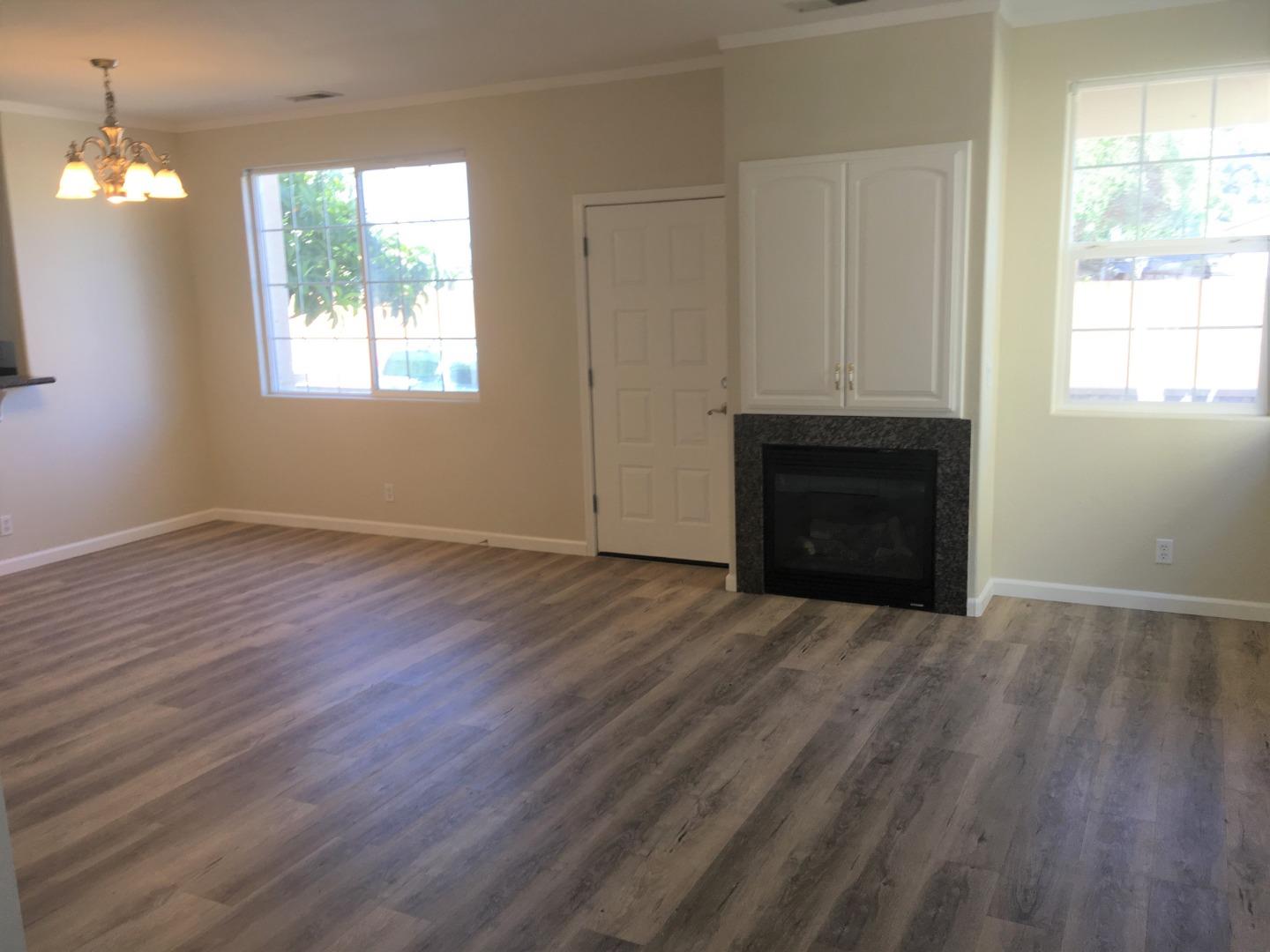 113 Toscano Loop Freedom, CA 95019 - Photo 7 of 17 Gallery Image 7