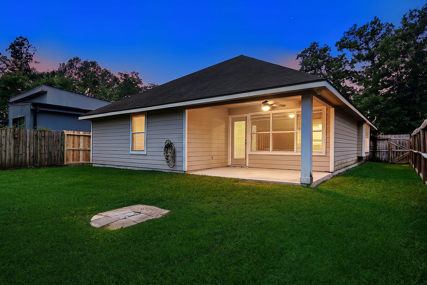 10912 Redbird Conroe, TX 77385 - Photo 15 of 17